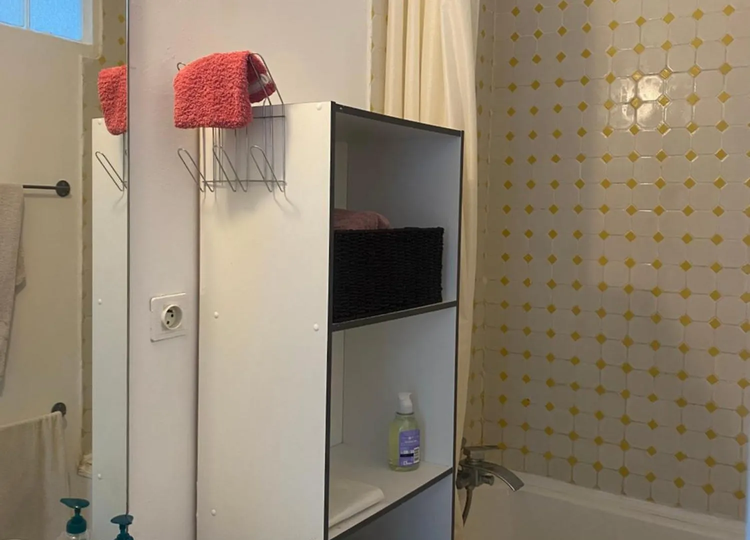 3 Rooms Near The Beaches Six-Fours-les-Plages France